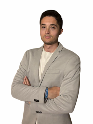 Iván B.